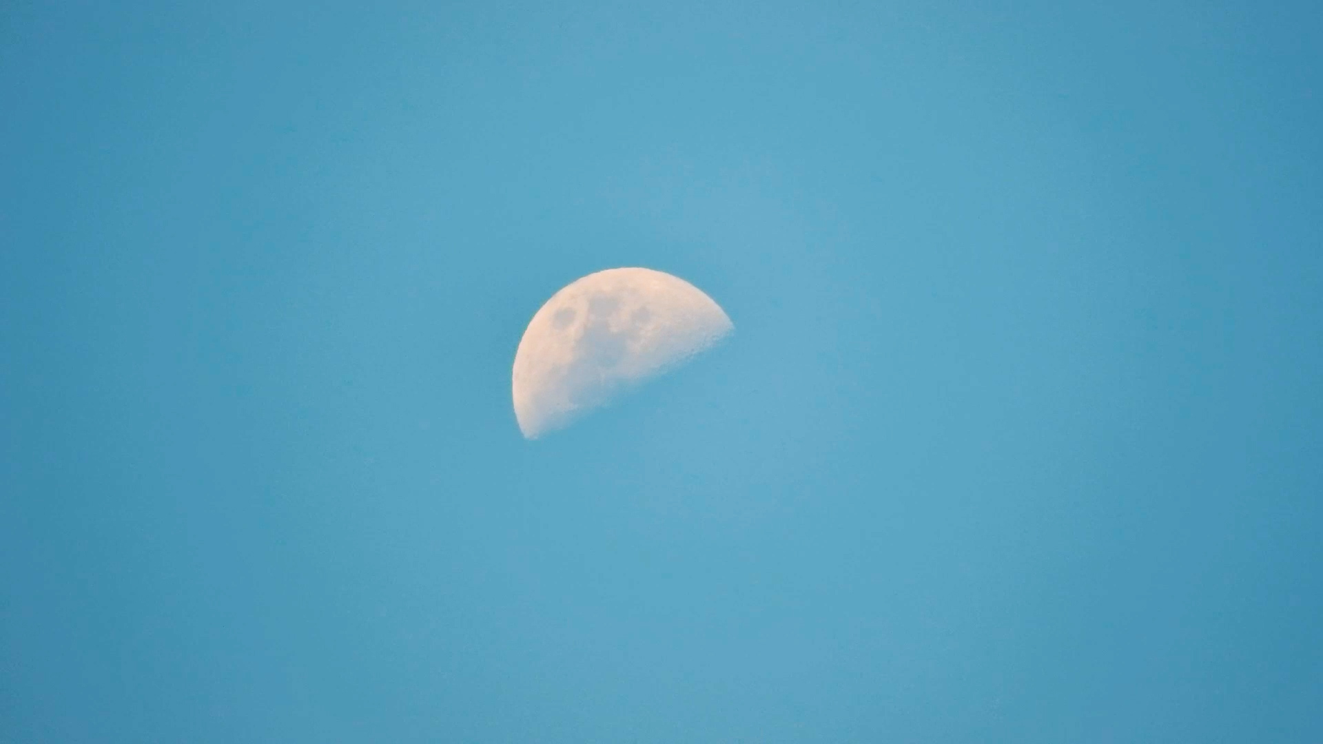 When the Moon Arrives Before the Sky Goes Dark